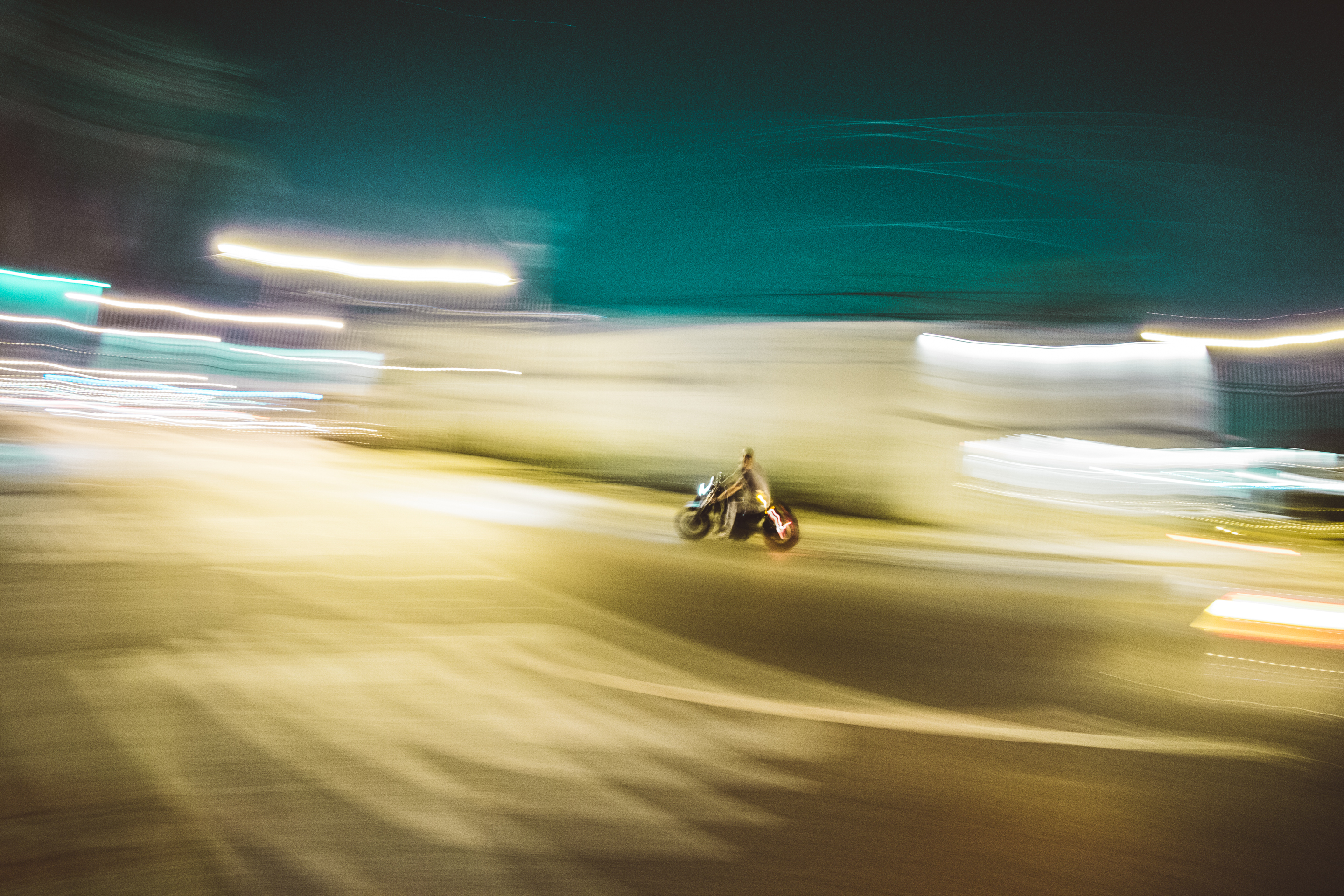 Panning motorcycle