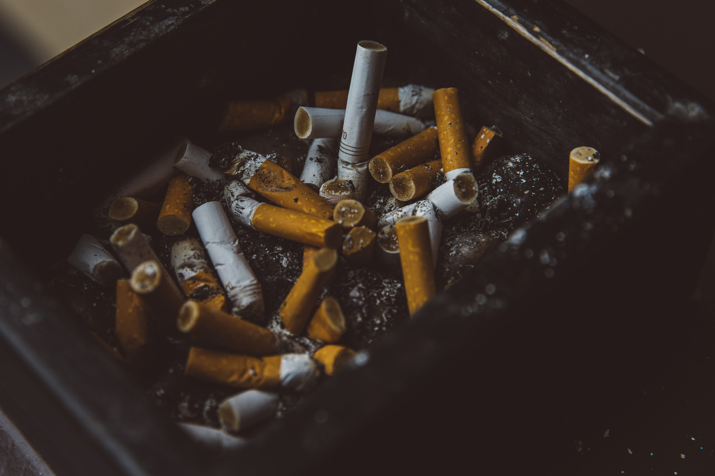 cigarette ashtray
