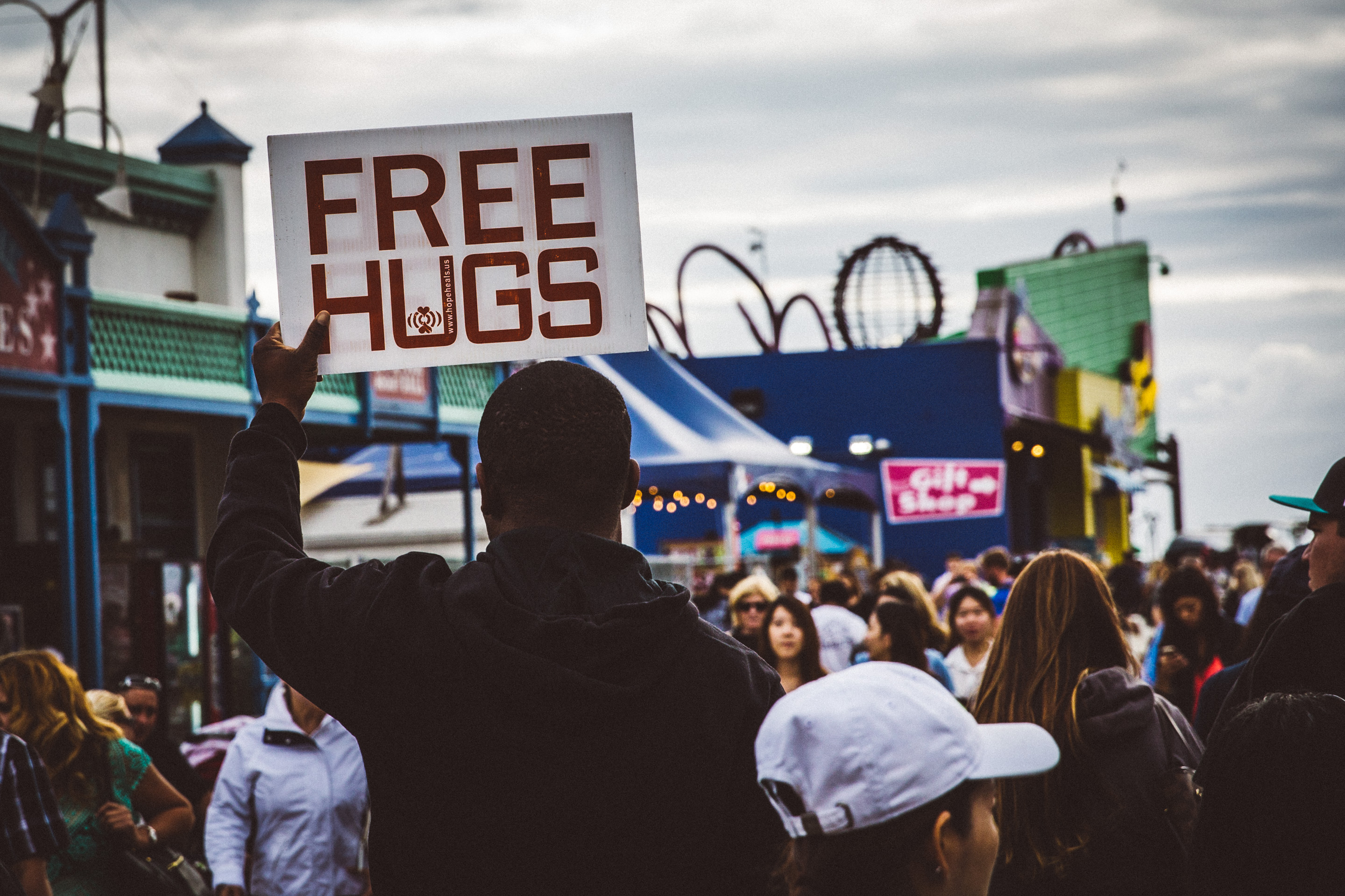 Free Hugs